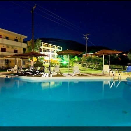 Aristidis Garden Aparthotel Parga Buitenkant foto