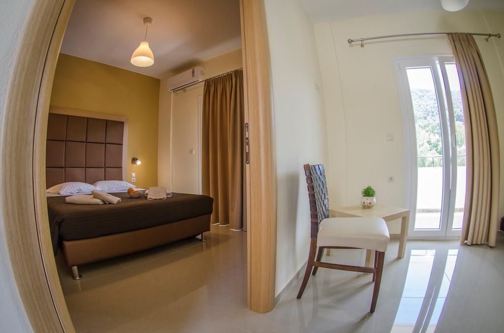 Aristidis Garden Aparthotel Parga Kamer foto