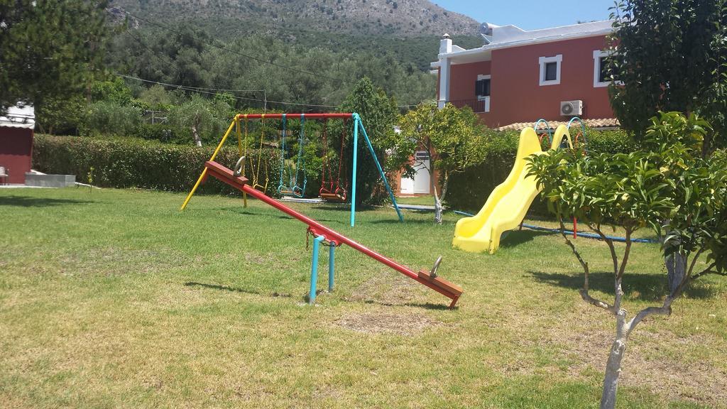 Aristidis Garden Aparthotel Parga Buitenkant foto