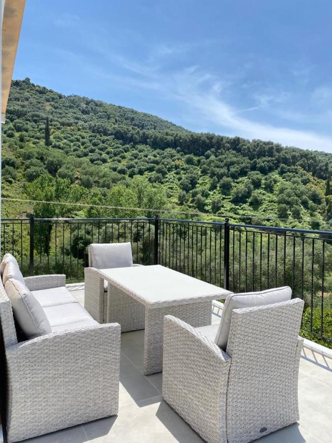 Aristidis Garden Aparthotel Parga Buitenkant foto
