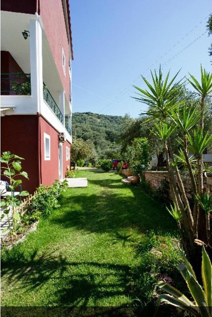 Aristidis Garden Aparthotel Parga Buitenkant foto
