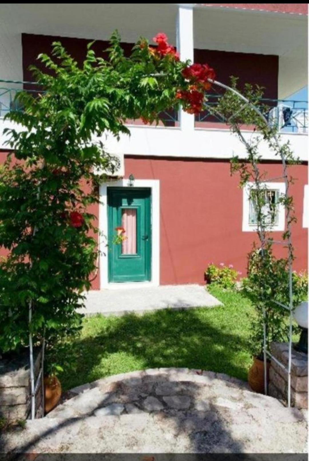 Aristidis Garden Aparthotel Parga Buitenkant foto