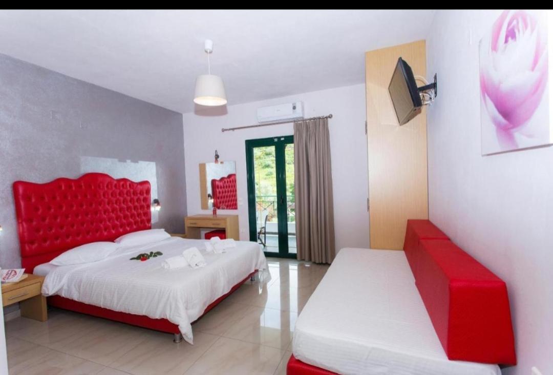 Aristidis Garden Aparthotel Parga Buitenkant foto