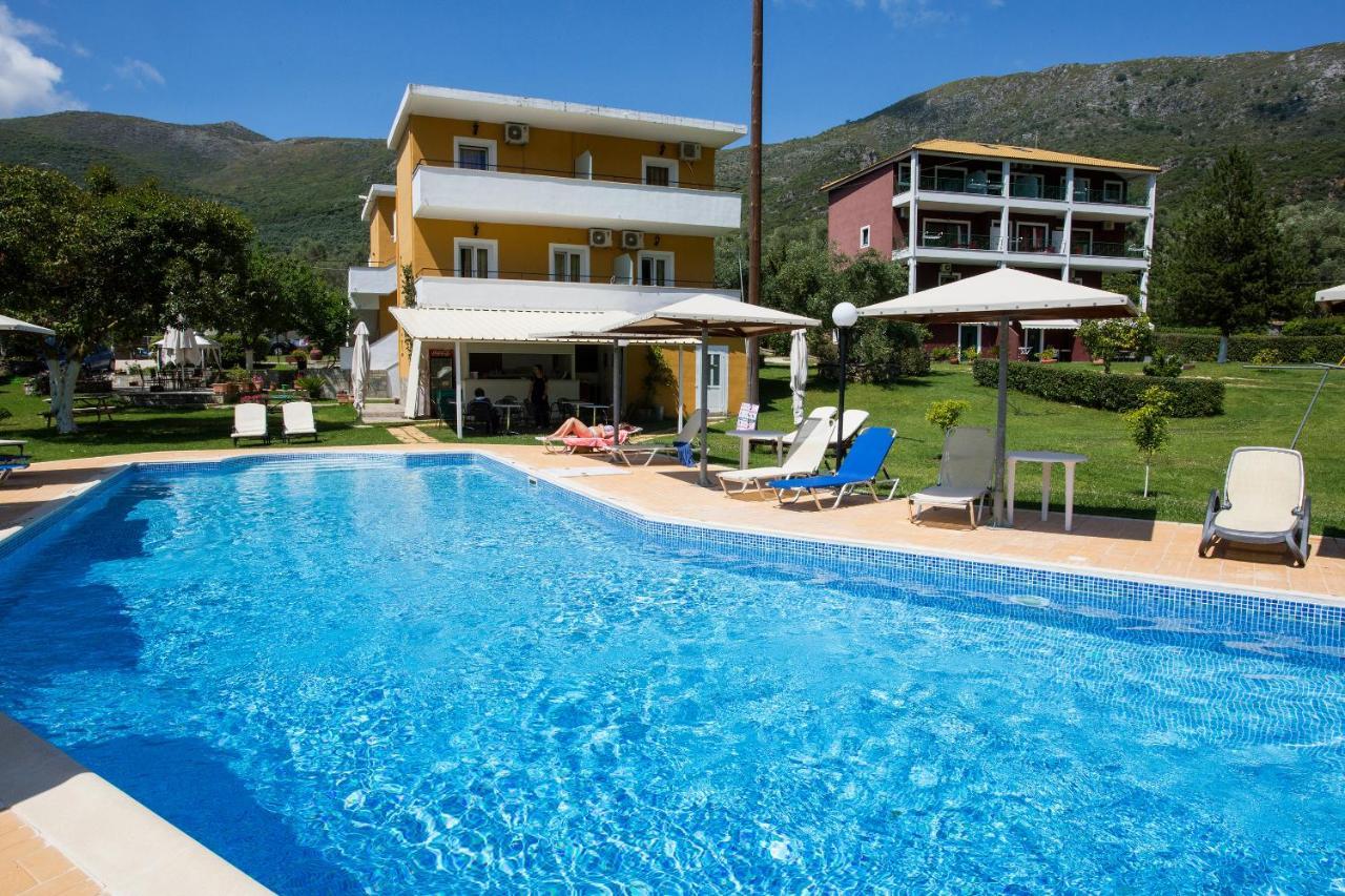 Aristidis Garden Aparthotel Parga Buitenkant foto